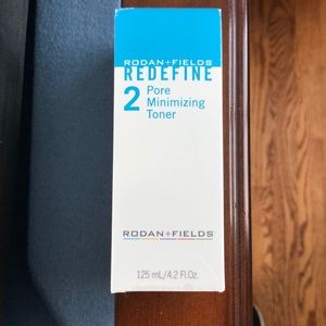 Rodan and Fields pore minimizing toner